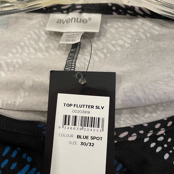 Avenue Black and Blue Patterned Blouse - Picture 5 of 5